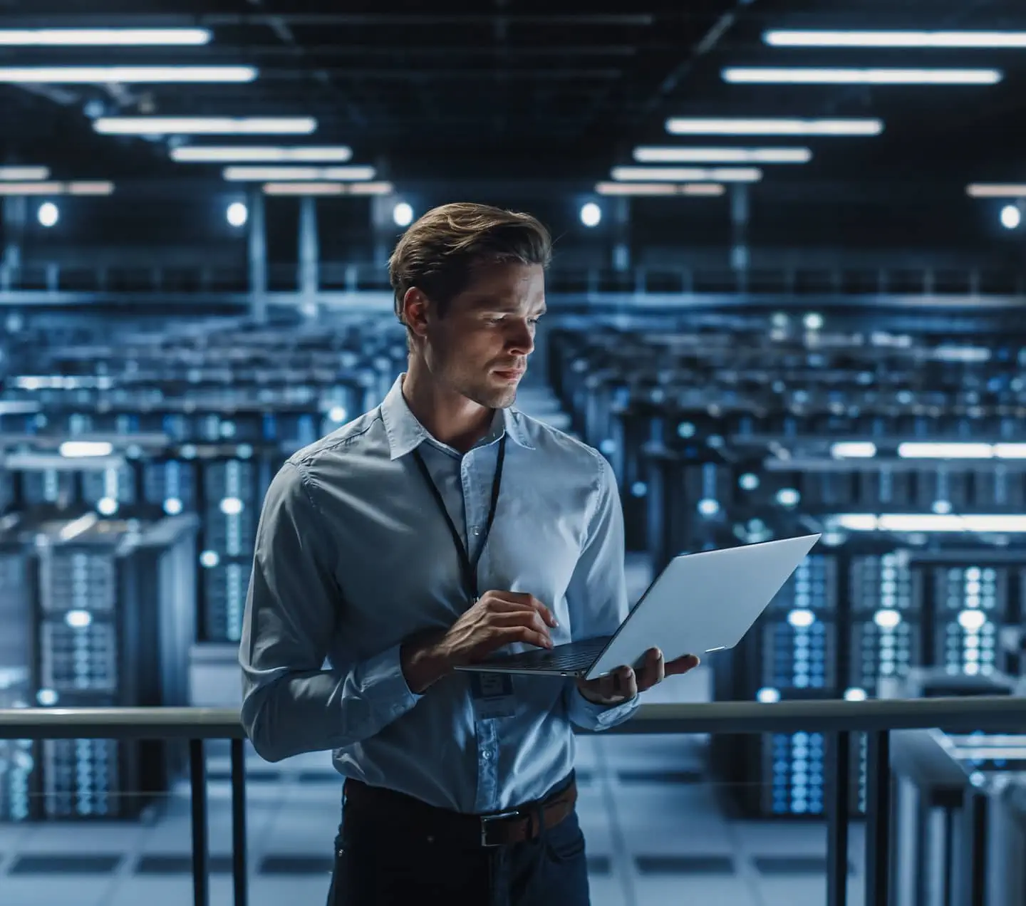 IT Specialist working on cyber security in Data Center.